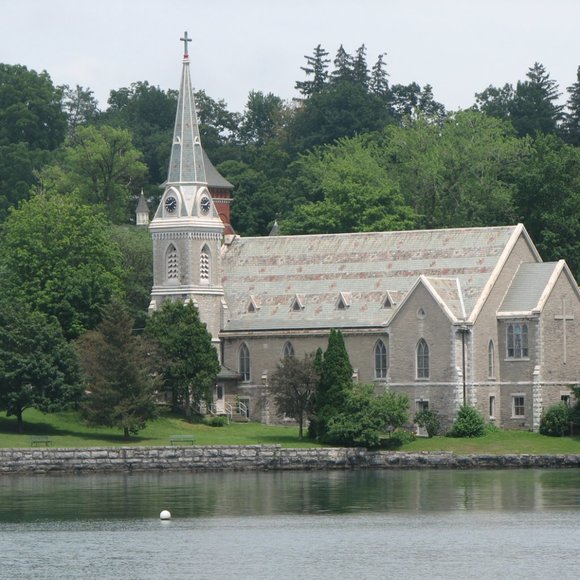 Welcome to Mama Llama's Cozy Closet! - Picture 12 of 15